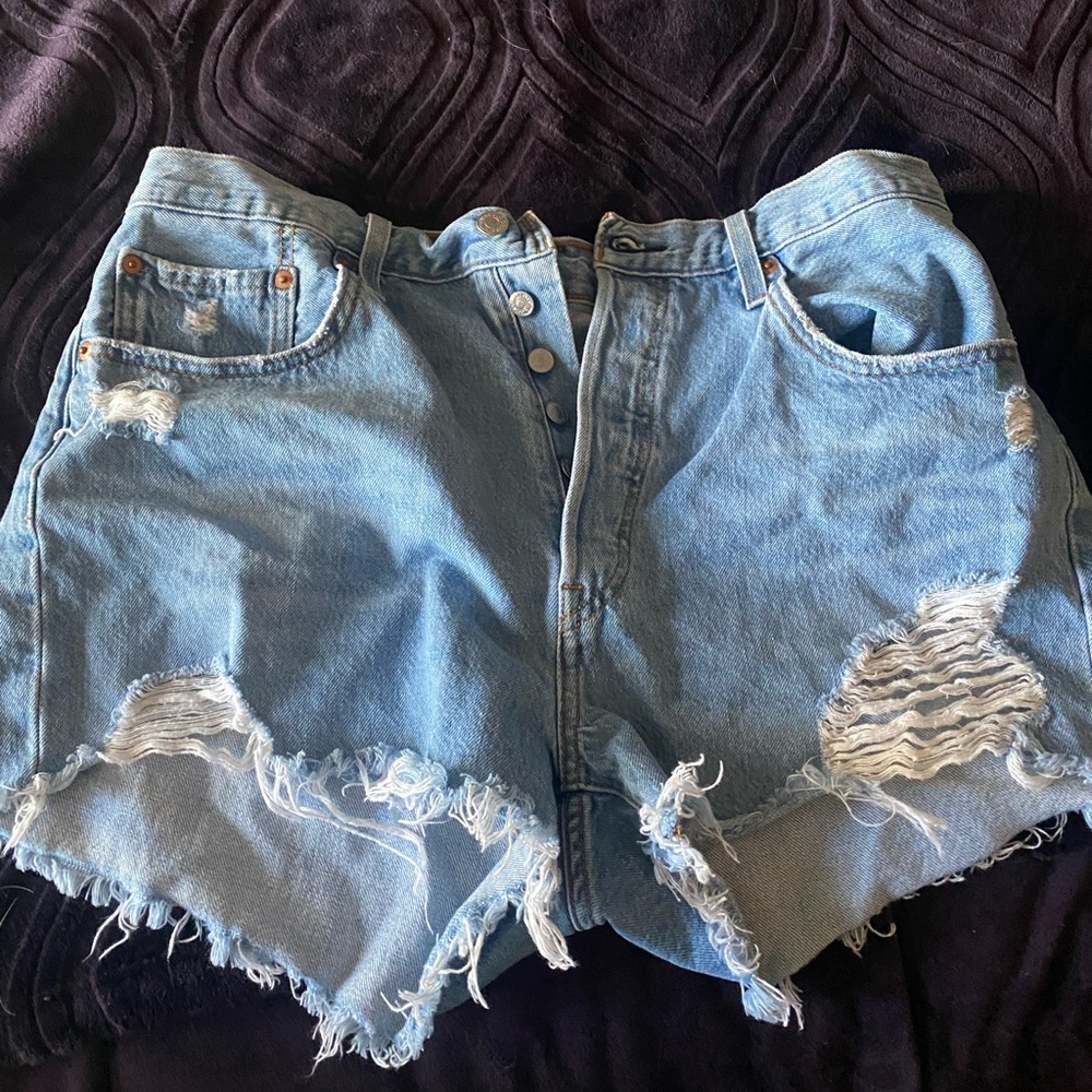 Levi 501 high waisted shorts size 16